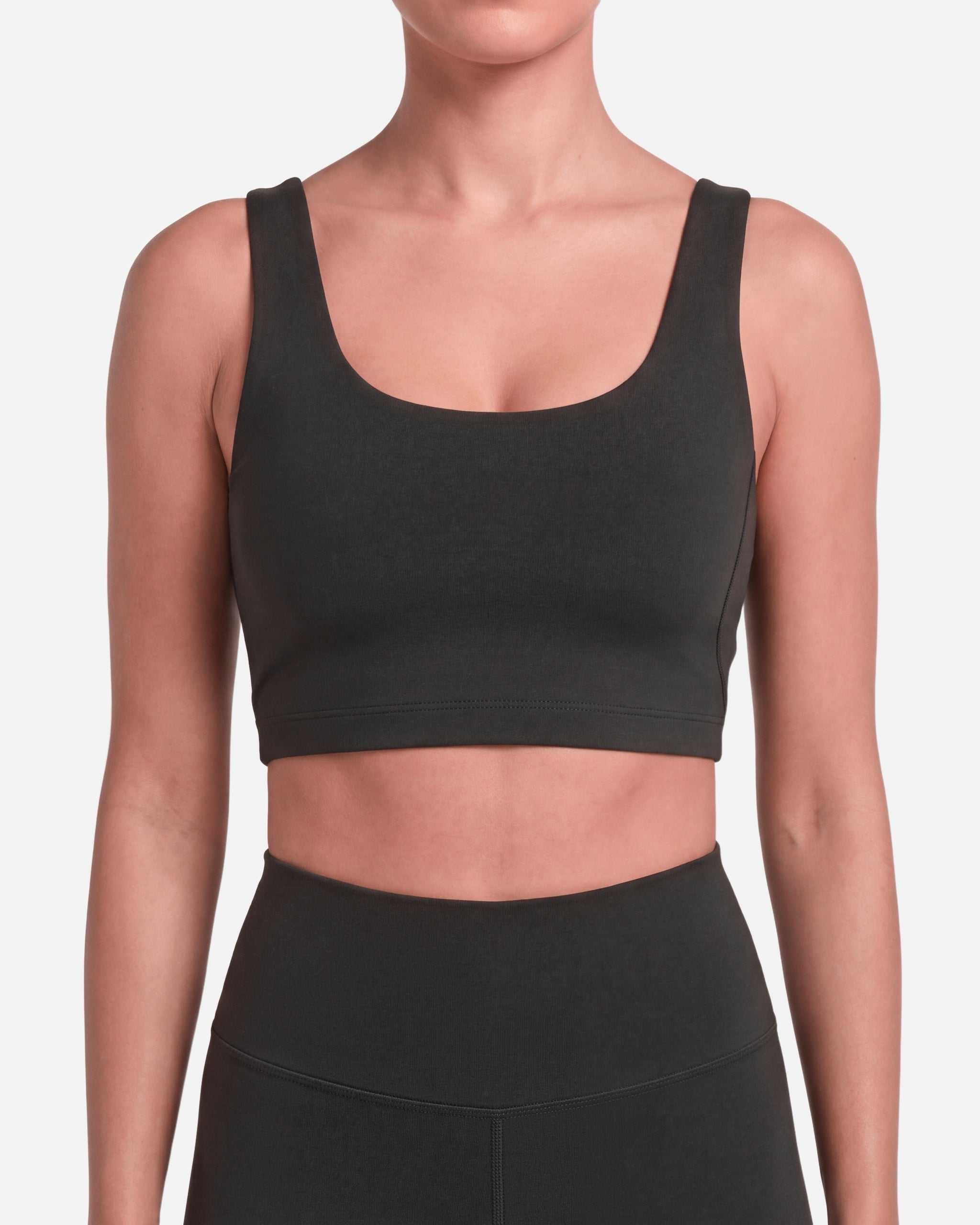 Contour Bra - neckline and strap detail - Blanklines
