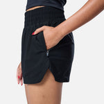 Charge Gym Shorts Black - Blanklines