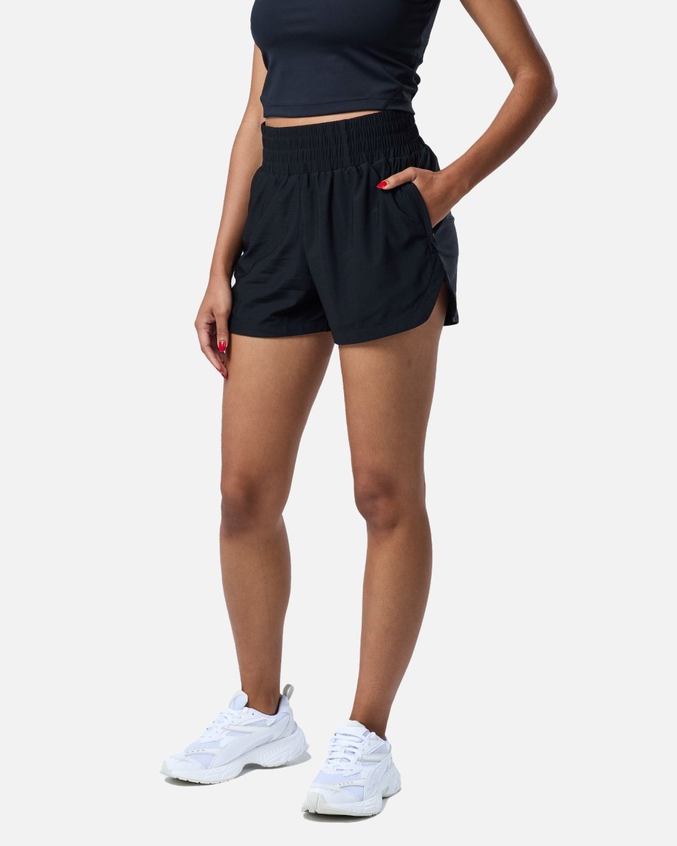 Charge Gym Shorts Black - Blanklines